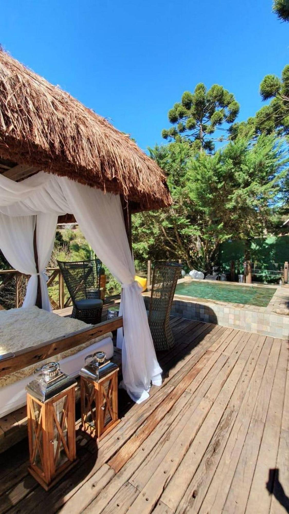 Com Jacuzzi Sauna Lareira E Telao Cinema Campos do Jordão