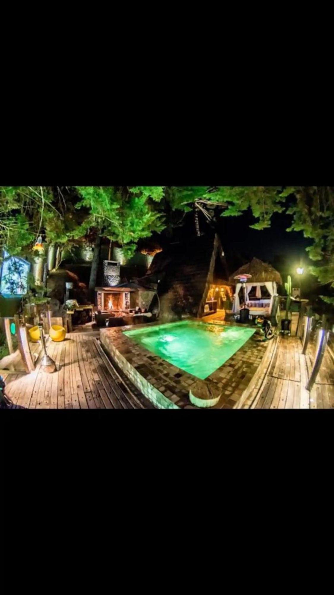 Villa Com Jacuzzi Sauna Lareira E Telao Cinema Campos do Jordao
