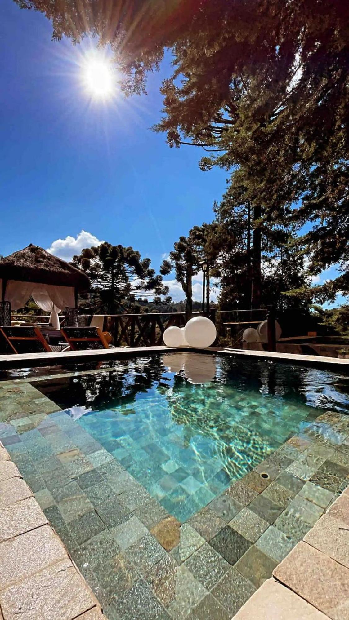 Com Jacuzzi Sauna Lareira E Telao Cinema Villa